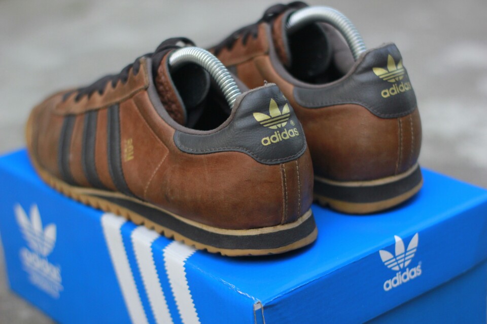 adidas rom brown