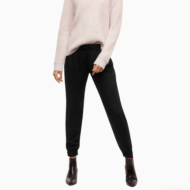 Aritzia Talula Joggers Women s Fashion Clothes on Carousell