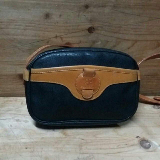 Courreges vintage sling bag