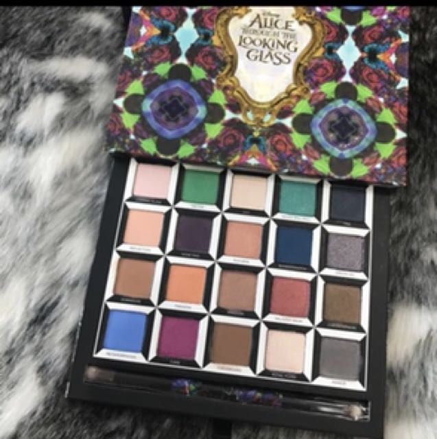 Limited Edition Urban Decay Alice In Wonderland Palette Health