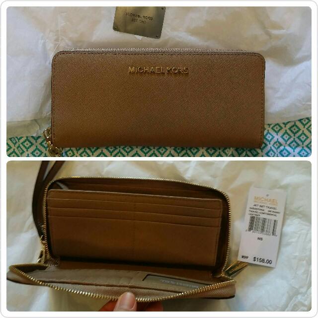 michael kors wallet with wrist strap