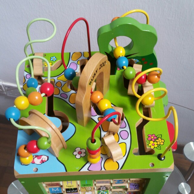Parents busy zoo activity cube top