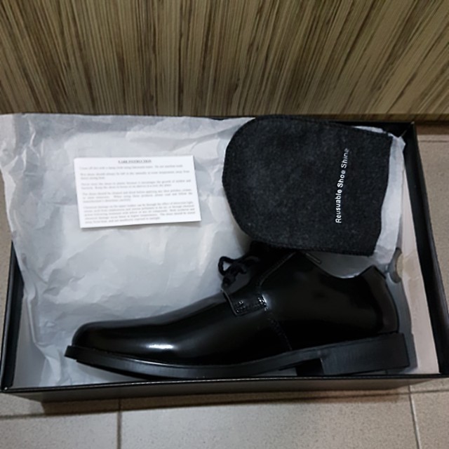 Number 3 shoes clearance