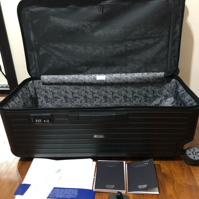 WTS brand new Rimowa salsa Sport multiwheel 103L Luxury Bags