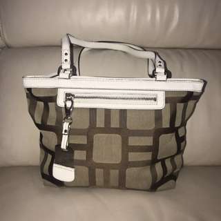 Nine west purse and coin holder