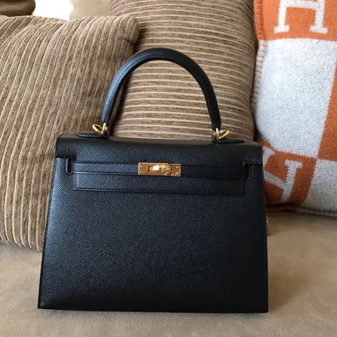 Authentic hermes kelly 25 black epsom sellier ghw stamp A, Luxury, Bags