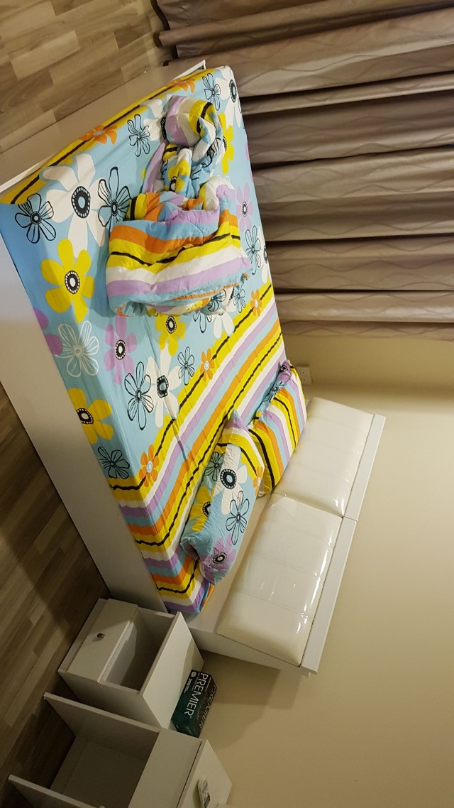 (Category: ) located in . Submitted by storyboy (Listing ID 148809435, Image 1). Description: .