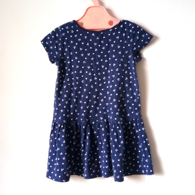 H&M Navy dress (Category: Babies & Kids Fashion) located in Bulacan. Submitted by bundleofsofi (Listing ID 148809364, Image 2). Description: .