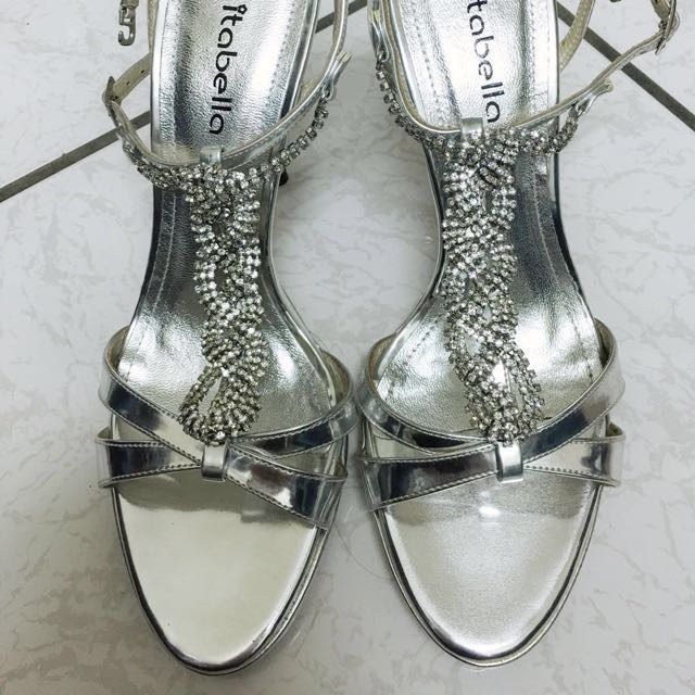 拍照超闪itabella高跟凉鞋(二手物件,售出不退,完美主义者慎思)