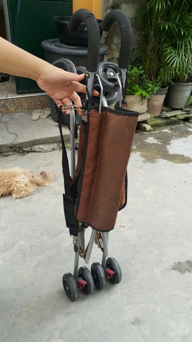 Japan surplus stroller (Category: Strollers) located in Valenzuela. Submitted by panchitasboutique (Listing ID 148758196, Image 3). Description: .