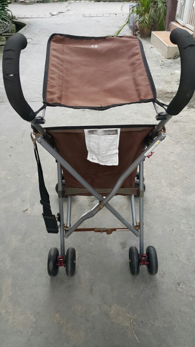 Japan surplus stroller (Category: Strollers) located in Valenzuela. Submitted by panchitasboutique (Listing ID 148758196, Image 2). Description: .