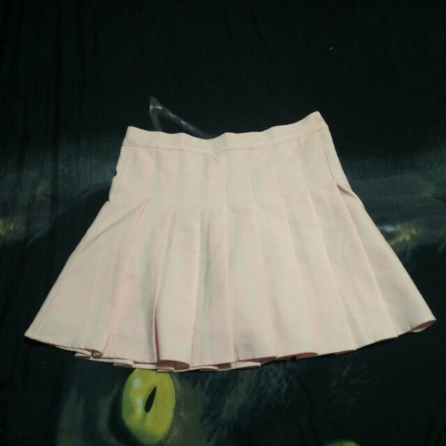 Light pink Skater skirt (Category: Skirts) located in Bulacan. Submitted by arabaella (Listing ID 148871386, Image 1). Description: Light pink skater skirt with short inside High waisted Rfs: decluttering #hello2018 #onlinegaragesale Php 180.