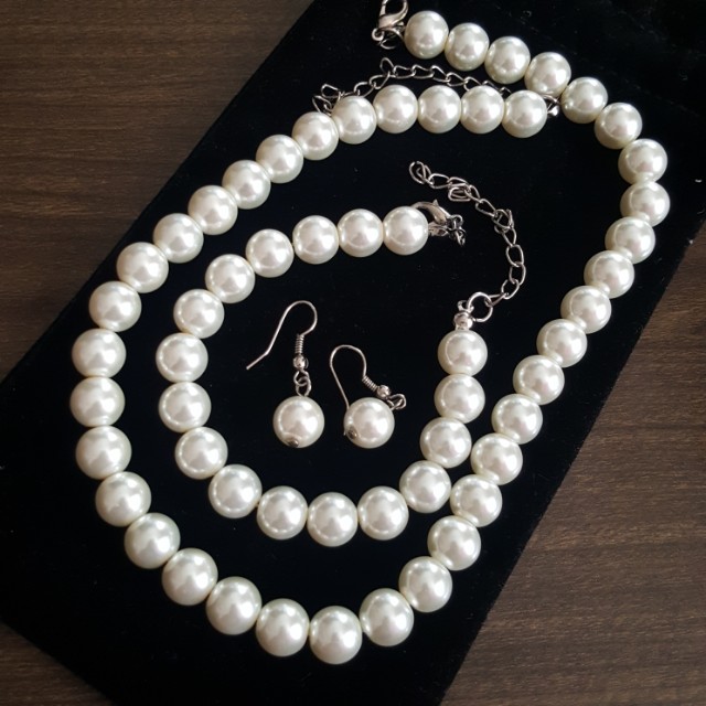 Pearl discount accessories set