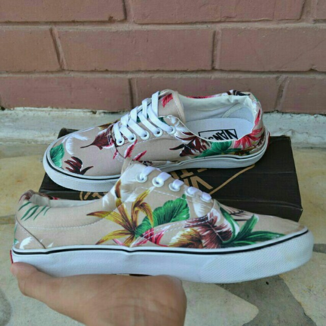 vans classic floral