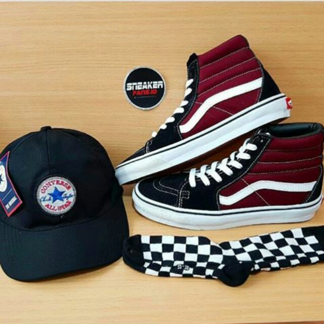 maroon vans sk8 hi