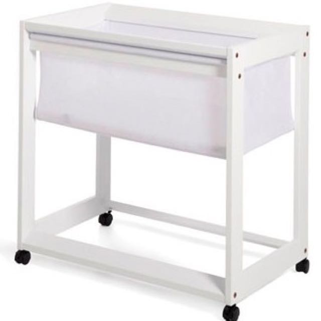 Boori white sale bassinet