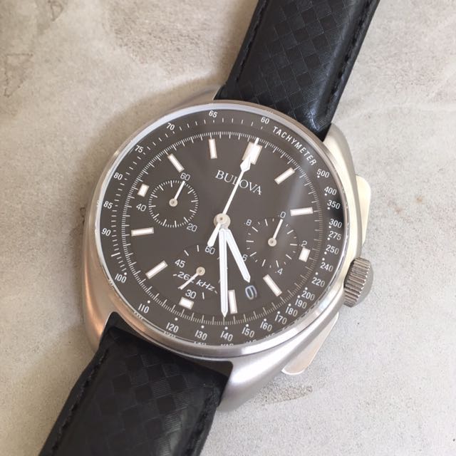 bulova lunar pilot small wrist