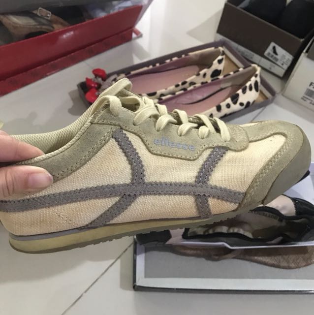 Ellesse running shoes on sale