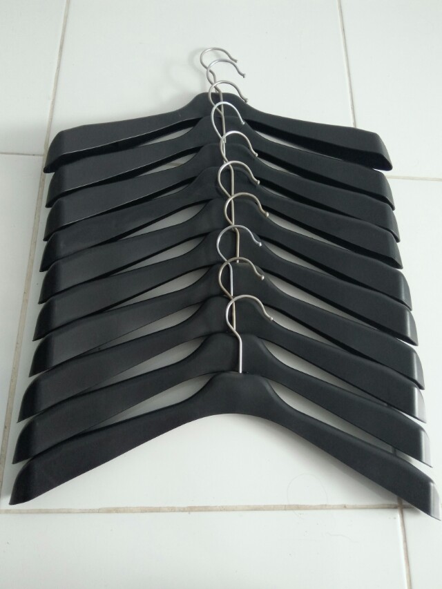 Hanger Baju Toko Harga Lusin Perabotan Rumah Di Carousell Karena itulah terus dikembangkan inovasi. hanger baju toko harga lusin