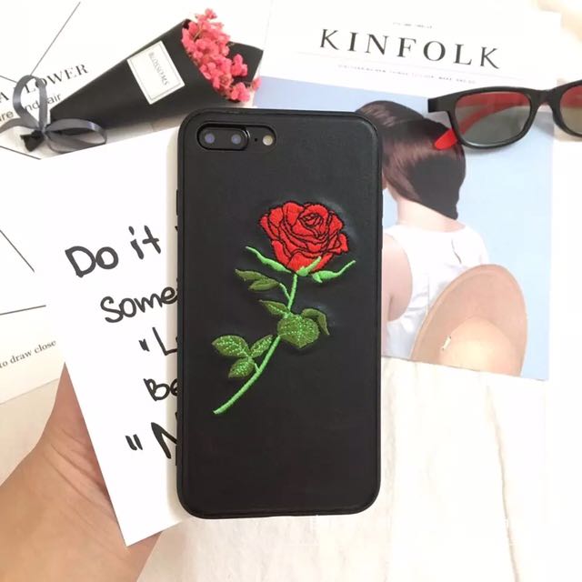 黑店 玫瑰刺繡皮革iphone手機軟殼手機套 手機平板 手機平板週邊在旋轉拍賣