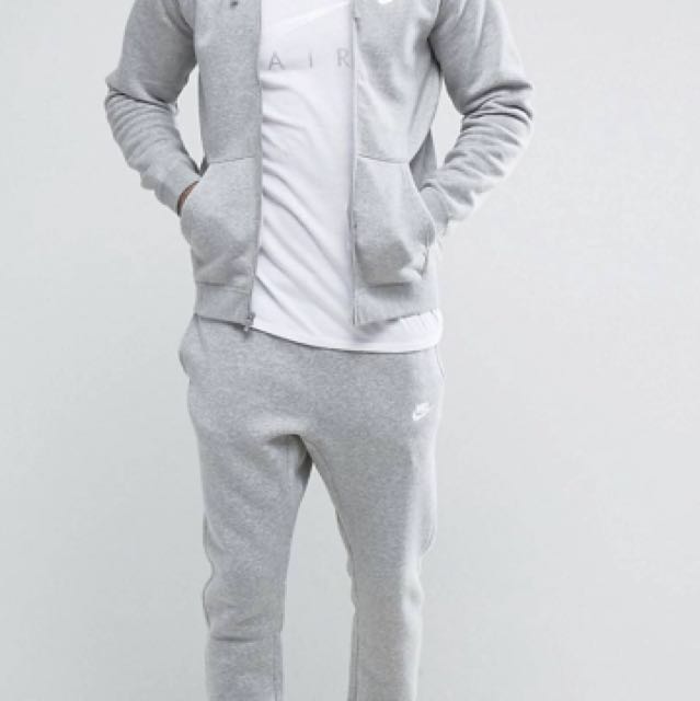 nike cuffed club jogger in grey