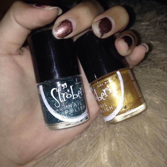 Stroberi Nail Polish Kesehatan Kecantikan Parfum Kuku Lainnya Di Carousell