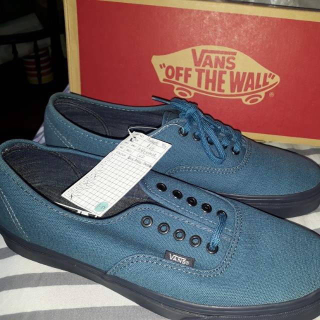 vans mirah