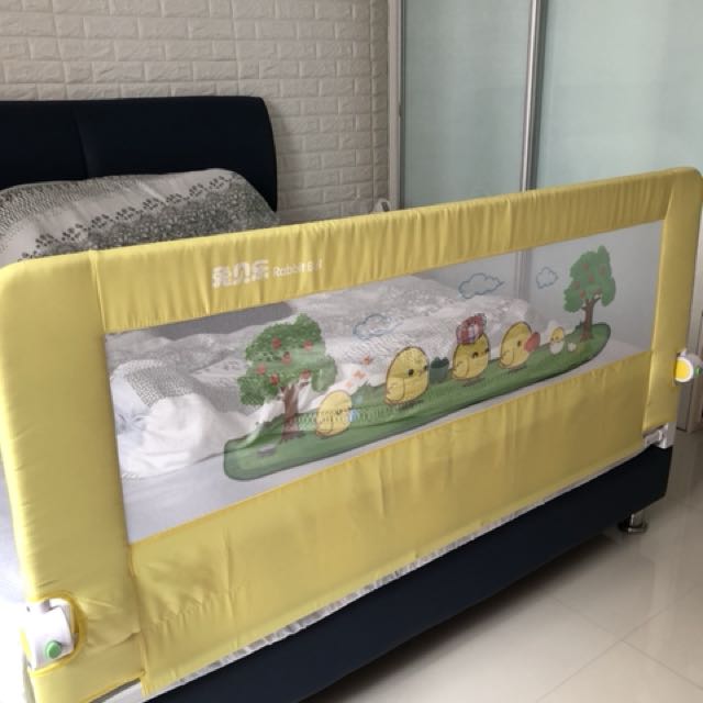 baby bedside protector