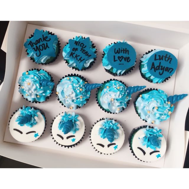 Boys Unicorn Cupcakes Food Drinks Baked Goods On Carousell
