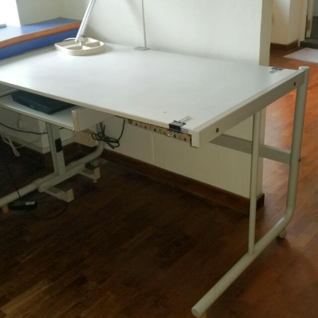 Computer table, Furniture & Home Living, Furniture, Tables & Sets on ...