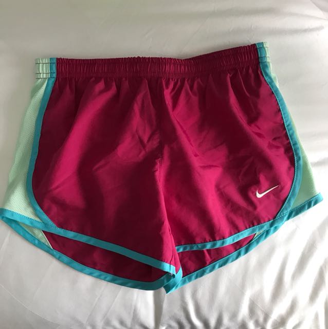 discount nike running shorts