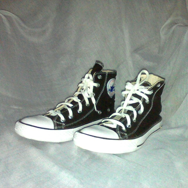 sepatu warrior converse