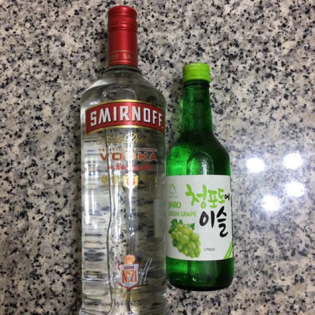 Smirnoff Vodka & Soju Green Grape, Food & Drinks, Alcoholic Beverages