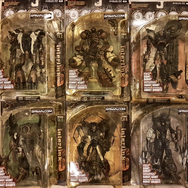 Spawn Interlink 6 Complete Set (Category: Toy Figures) located in Singapore. Submitted by sazmatazz (Listing ID 149234108, Image 1). Description: Spawn Interlink 6 Complete Set - HD1 | LA6 | LL4 | RA5 | RL3 | TS2 Composed of all six robots, the final assembled Interlink 6 stands over 16 inches tall. Rare. Brand new in box. View to believe!.
