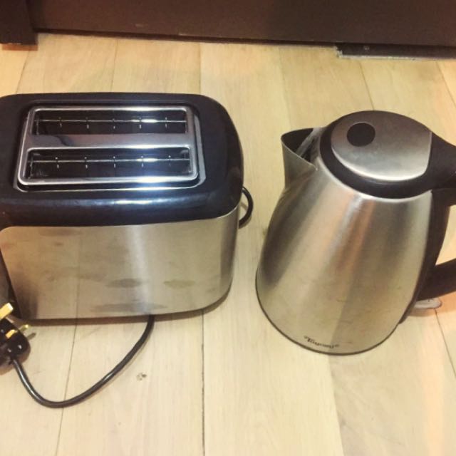 Tefal Toaster and Toyomi Kettle, TV & Home Appliances, Kitchen