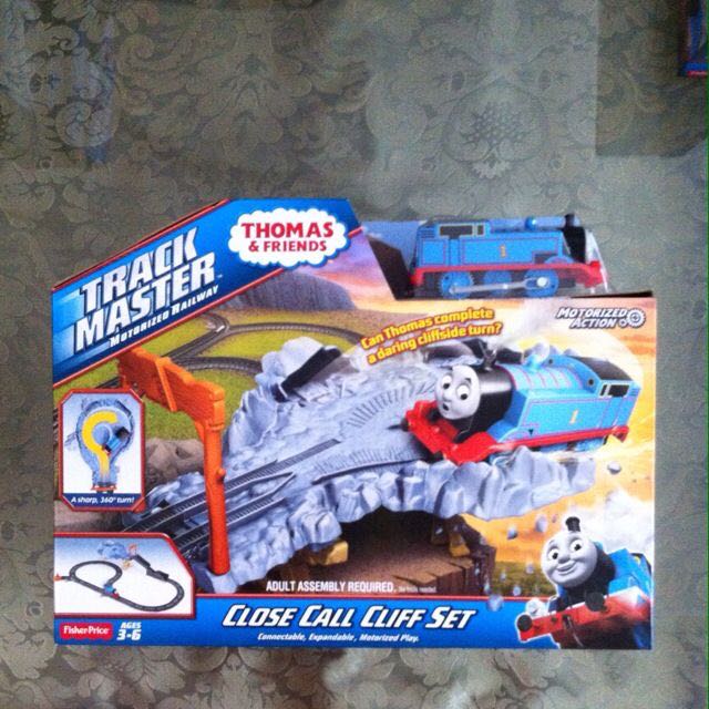close call cliff set
