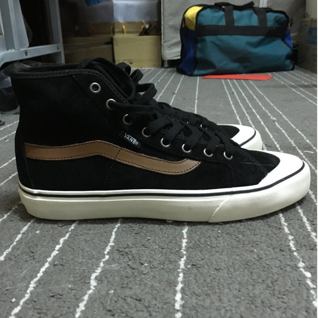 vans black ball hi