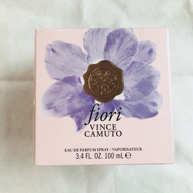 Vince Camuto Fiori Fragrance Mist, Beauty & Personal Care, Fragrance &  Deodorants on Carousell