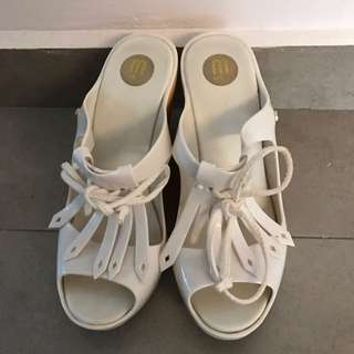 Melissa heels