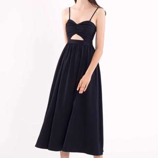 (Category: ) located in . Submitted by favouritestyle (Listing ID 149442829, Image 1). Description: .