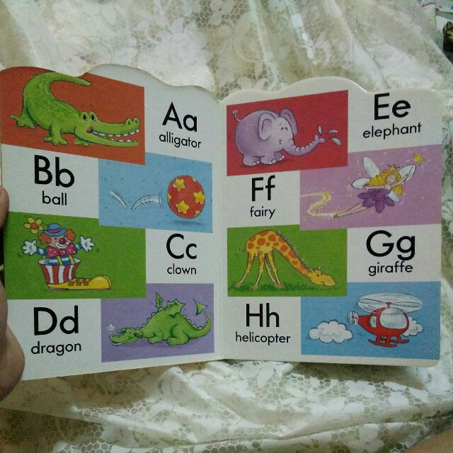 8 + 2 Children's books for 399 (Category: Children's Books) located in Cebu City. Submitted by mazhaze (Listing ID 149345255, Image 3). Description: CEBU-based only. 8+2 educational and beginners books! Disney, Dr.Seuss, Dora and Learning Numbers and Letters! Save a lot for your kids! ---> We dont do shipping. We do meet-ups around Cebu City only. Grab this while this lasts! Pm me for faster transaction 💖🎁✨.