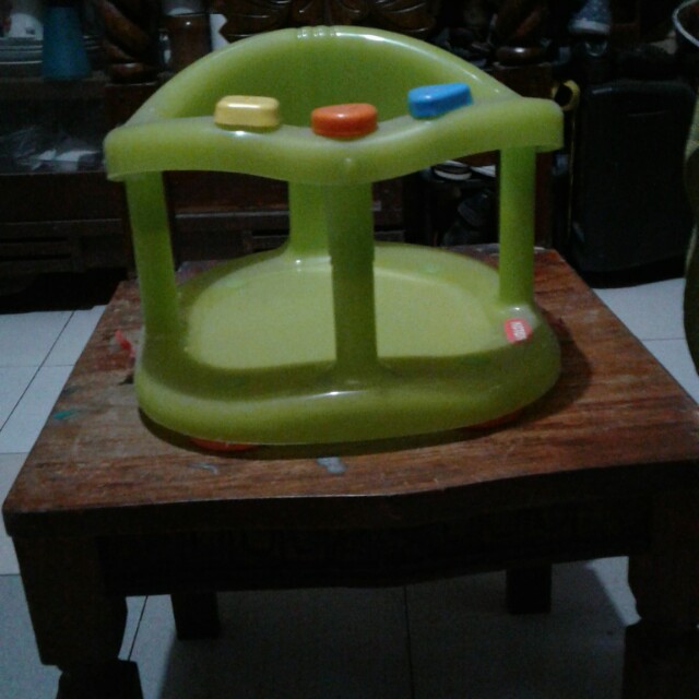Repriced!!!!Baby bath seat (Keter), Babies & Kids, Nursing & Feeding