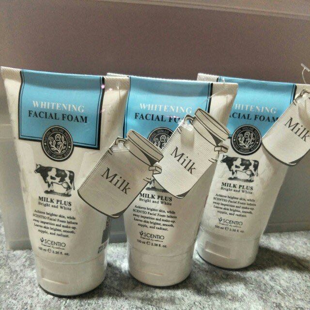 Beauty Buffet Scentio Milk Plus Whitening Q10 Facial Foam 