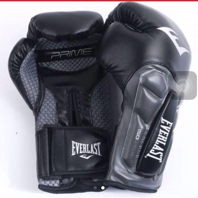 beetje chef Dagelijks Everlast Boxing Gloves Prime Edition ( In stock! ), Sports Equipment,  Sports & Games, Water Sports on Carousell