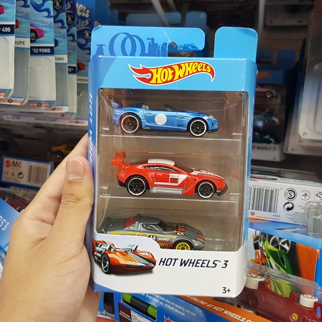 hot wheels 3 pack 2018