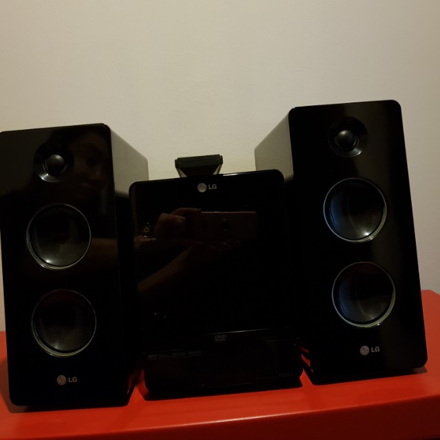 LG CD player, TV & Home Appliances, TV & Entertainment, Blu-Ray & Media ...