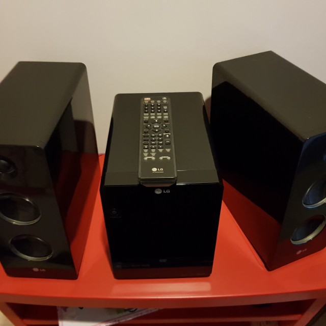 LG CD player, TV & Home Appliances, TV & Entertainment, Blu-Ray & Media ...