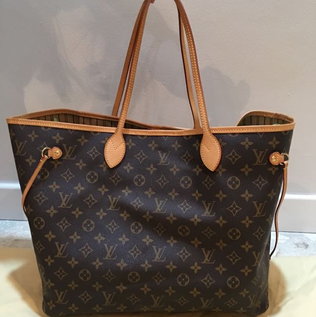 Louis Vuitton Neverfull summer trunk monogram MM, Luxury, Bags & Wallets on  Carousell