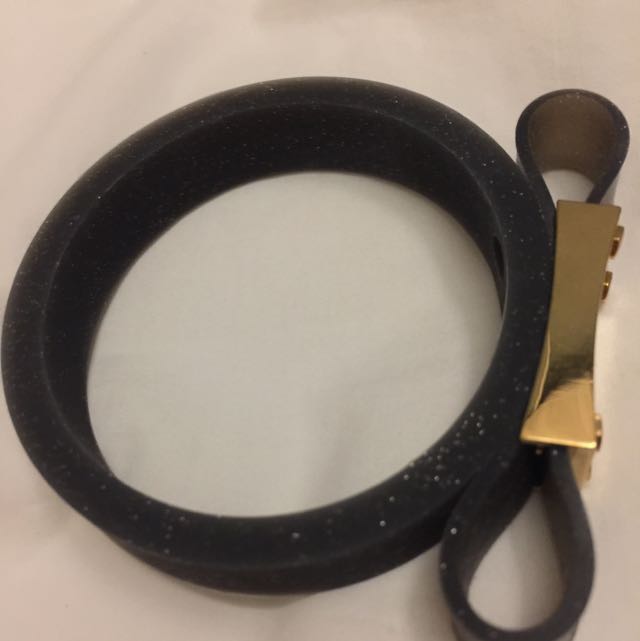 Marc jacobs rubber bracelet 2025