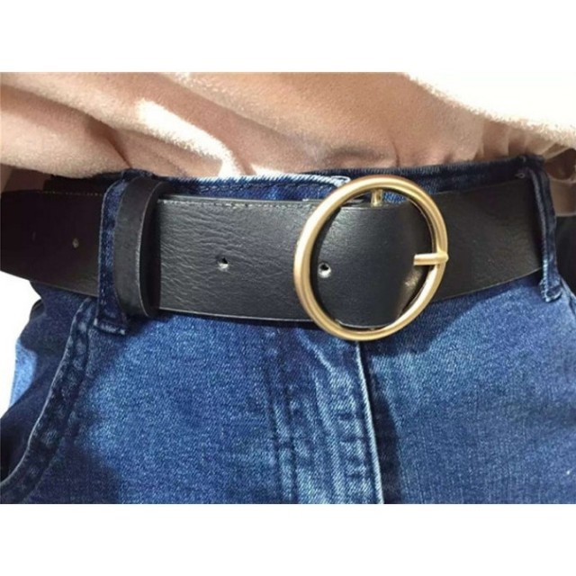 Round buckle belt (Category: Belts) located in Makati City. Submitted by chic1221 (Listing ID 149275372, Image 2). Description: Korean buckle belt.